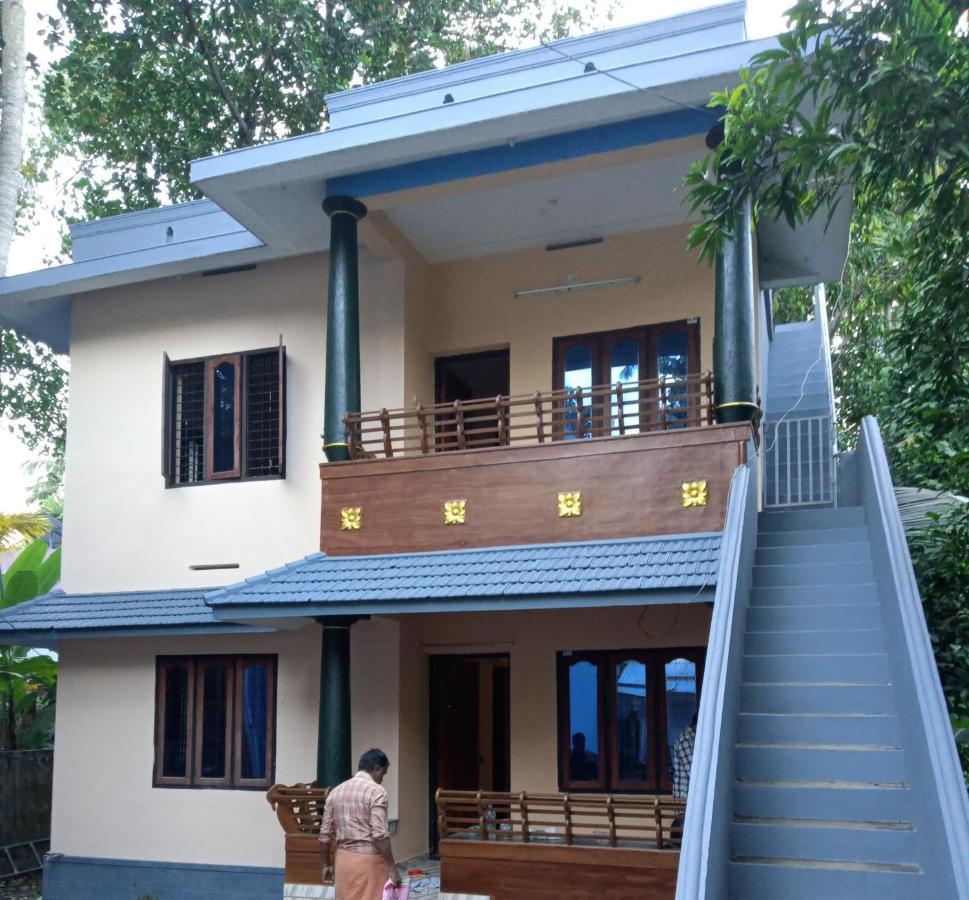 Venu'S By Quality Inn Varkala Bagian luar foto